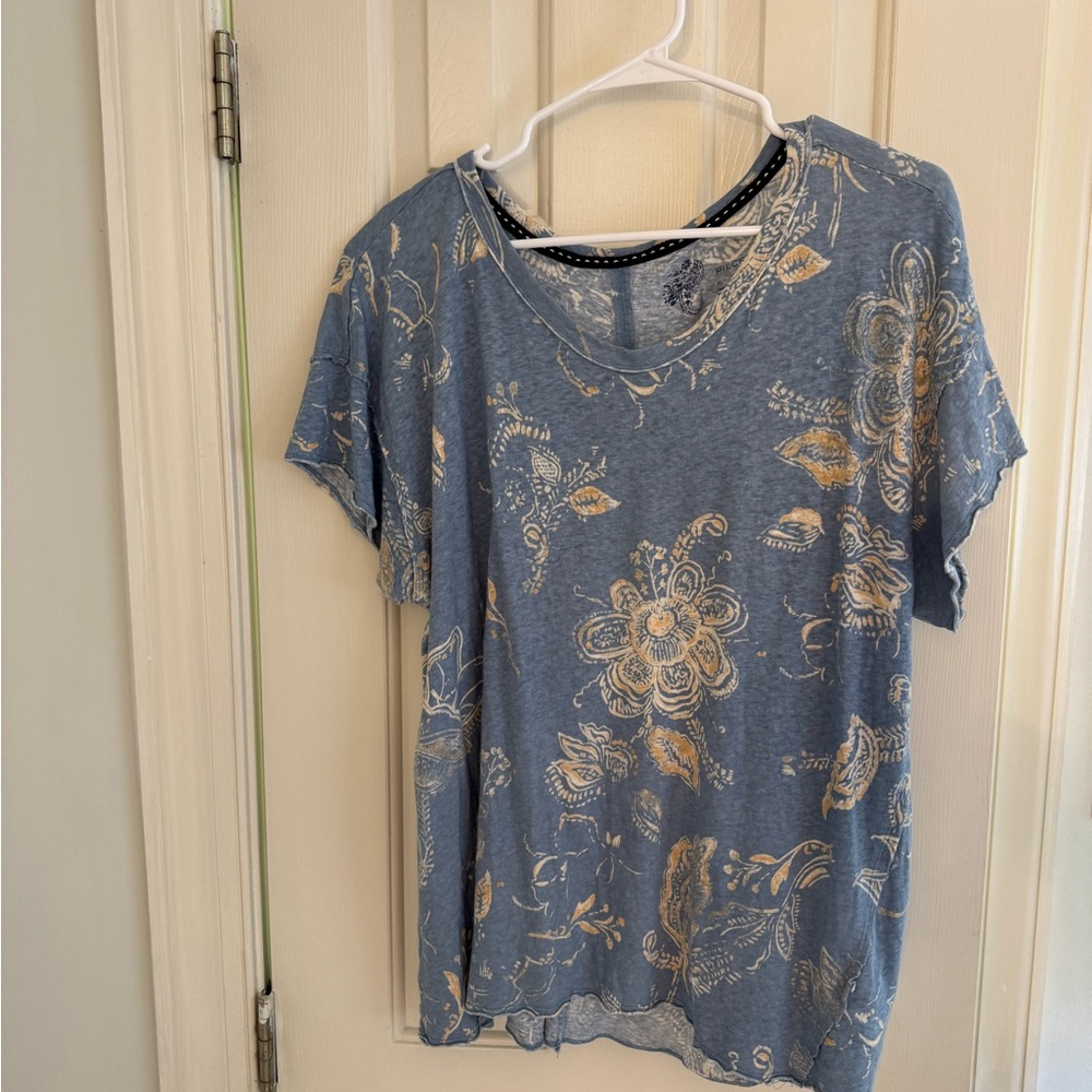 Pilcro Blue Cream Short Sleeve Relaxed T-Shirt
